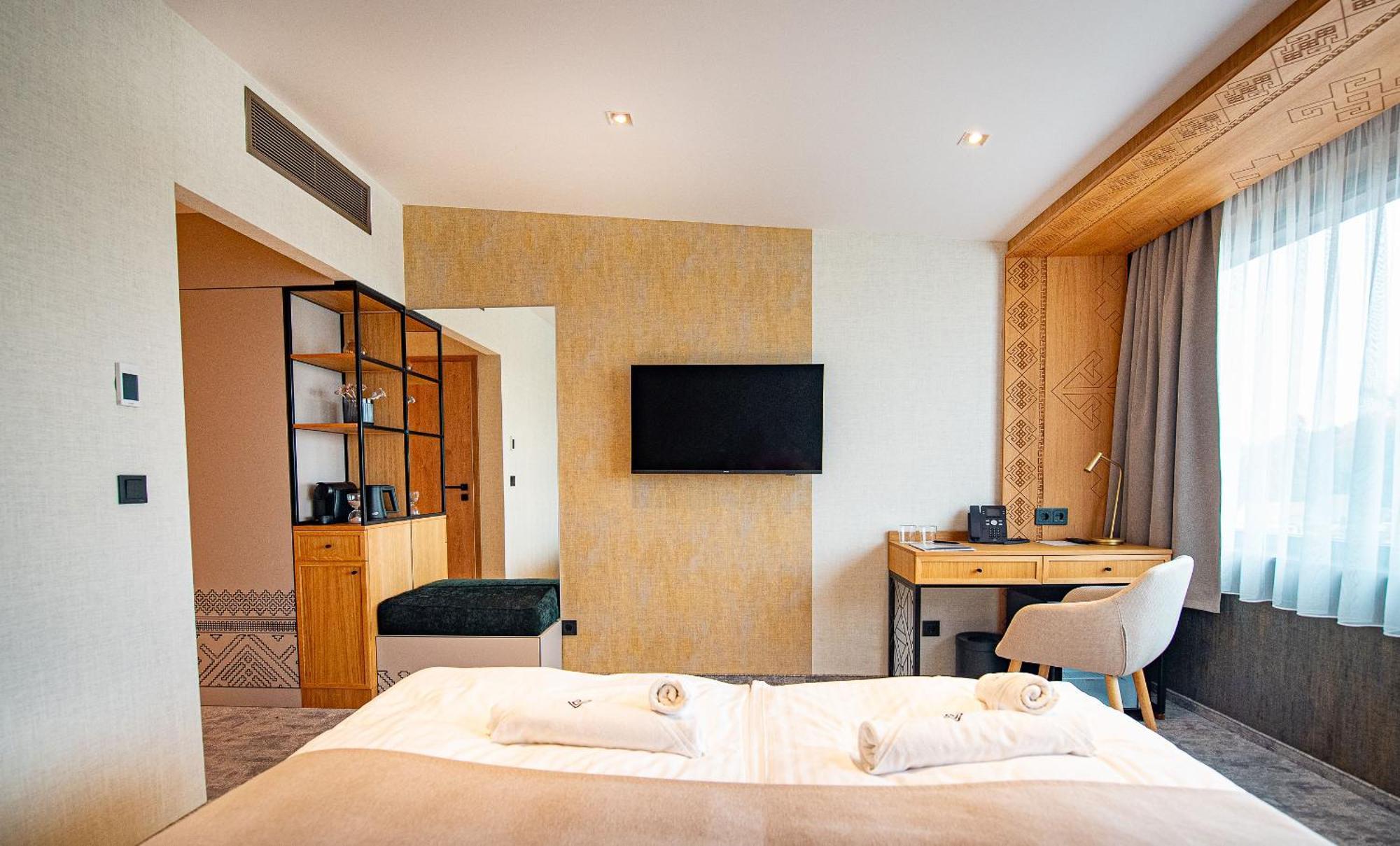 Bordur Wellness Hotel Superior Es Szonyegmuzeum Békésszentandrás Esterno foto