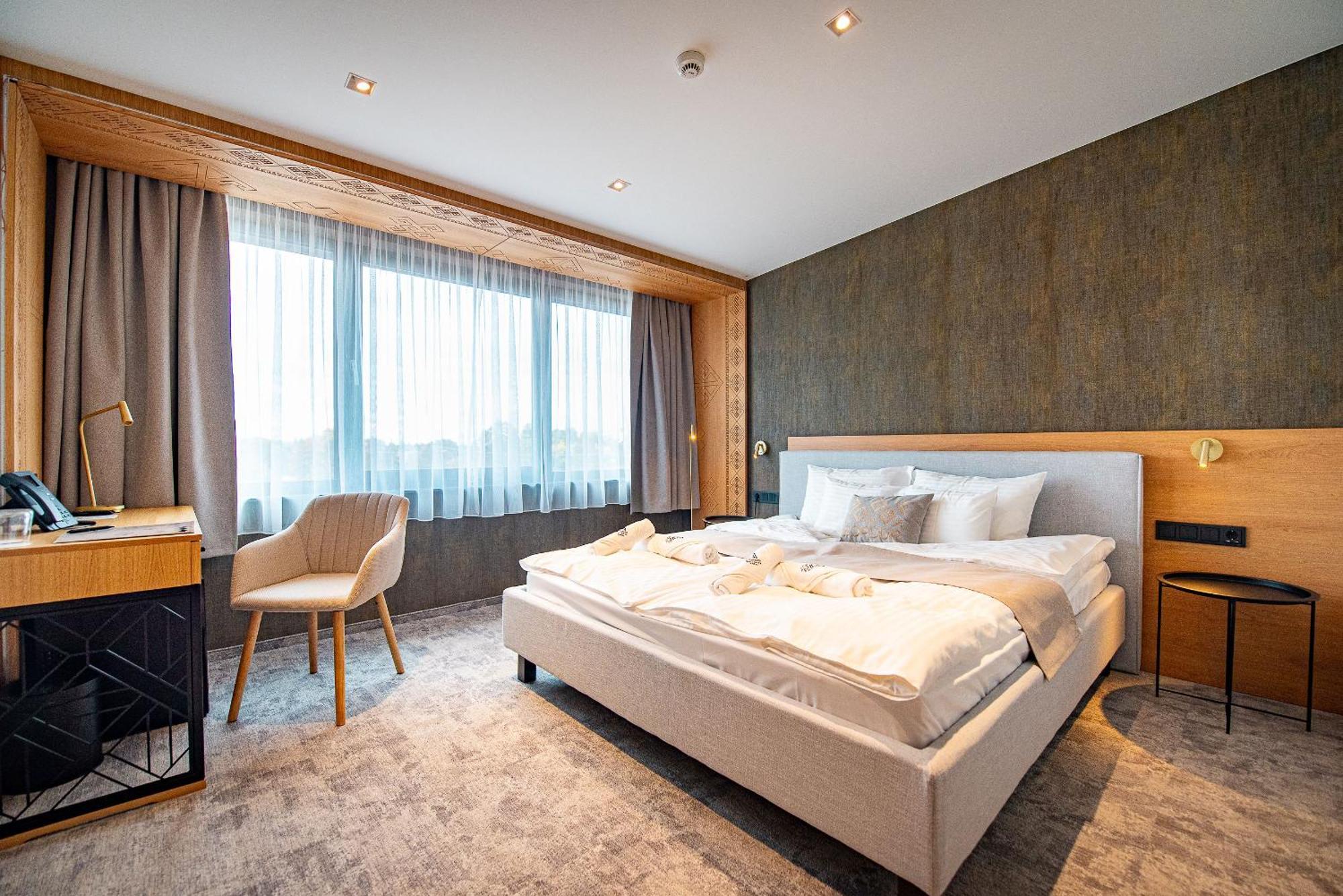 Bordur Wellness Hotel Superior Es Szonyegmuzeum Békésszentandrás Esterno foto